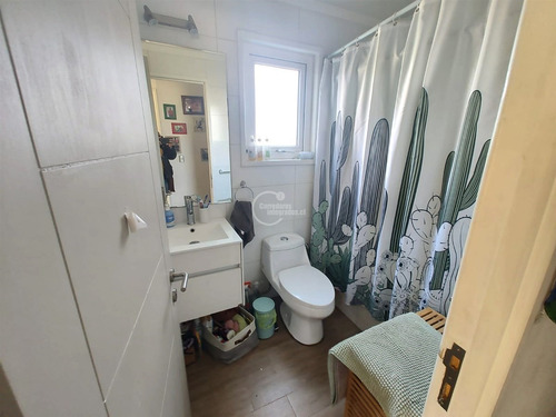 Casa En Arriendo De 3 Dorm. En Colina