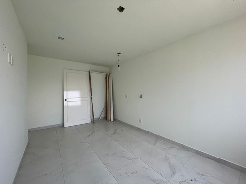 Imagen 16 de 30 de Casa Remodelada, Venta, Lomas Verdes 3a Sección. Naucalpan