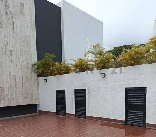 Nuevo Th En La Asuncion Sector El Escudo