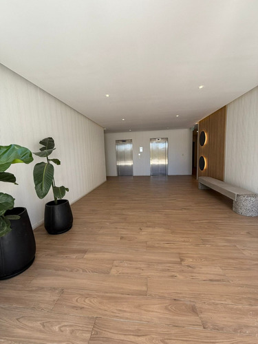 Departamento 2 Ambientes, En Nordelta, Orientacion Norte Con Balcon