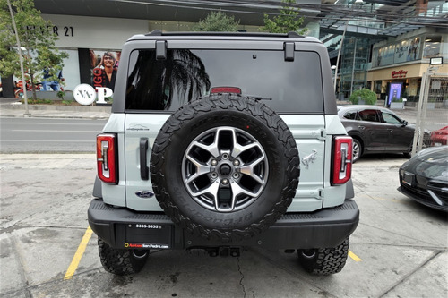 Imagen 4 de 14 de Ford Bronco Badlands Advanced 4x4 2021