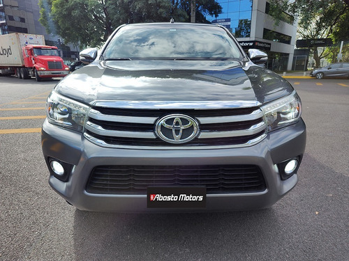 Imagen 10 de 15 de Toyota Hilux 2016 Srx 4x4 At Abasto Motors