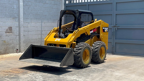 Minicargador Caterpillar, Importado De Entrega Inmediata