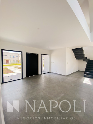 Imagen 4 de 14 de Venta De Casa A Estrenar, Principado Ciudad Náutica Canning