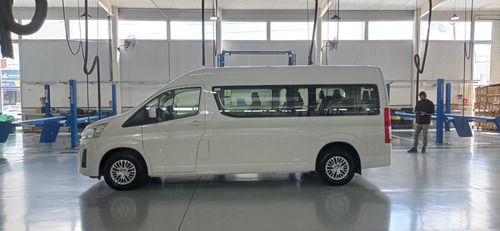 Hiace Pasajeros 2021 !! Commuter 2.8 Tdi 6at 14a