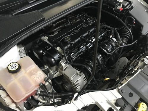 Imagen 12 de 12 de Ford Focus Iii 1.6 S 2016