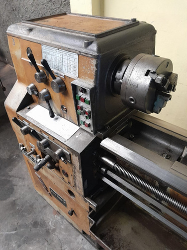 Torno Paralelo Usado Sideral De 1000 X 460 Con Accesorios (Usado)