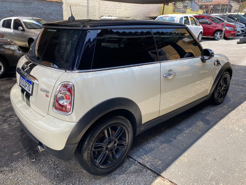 Mini Cooper One 2011 1.6