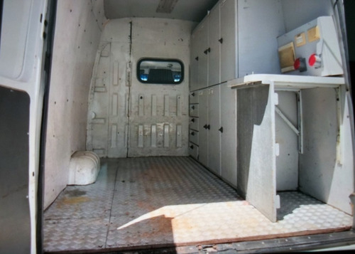 Imagem 11 de 13 de Motorhome Iveco Daily City 38-13 Eletronic 2007