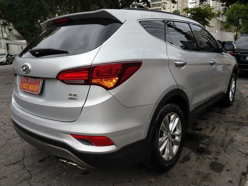 Imagem 4 de 13 de Santa Fe Gls 3.3 V6 4x4 Tip