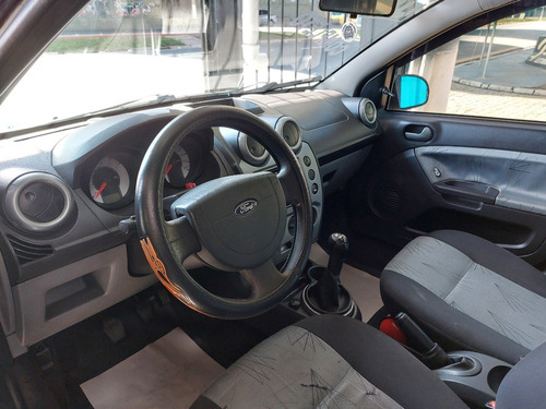 Imagem 9 de 11 de Ford Fiesta 1.6 Flex