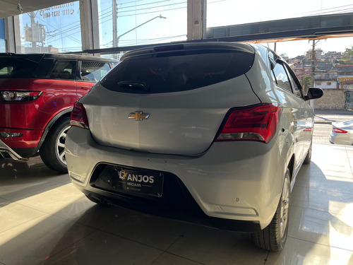Chevrolet Onix ONIX HATCH LT 1.0 8V FLEXPOWER 5P MEC.
