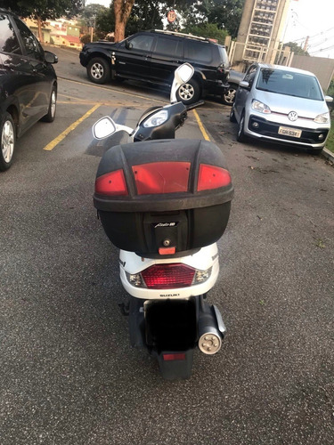 Suzuki Burgman 125i Branca