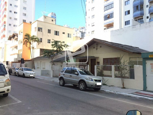 Imagem 2 de 4 de Ótimo Terreno No Centro De Balneário Camboriu - 4094