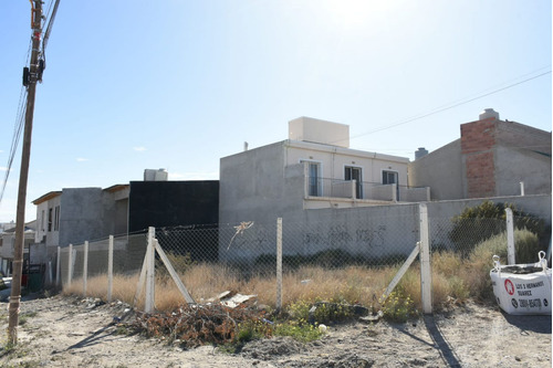 Venta Terreno Esquina En Puerto Madryn