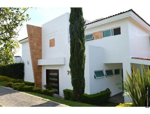 Imagen 1 de 14 de Impecable Casa En El Exclusivo Coto La Pradera, Las Cañadas