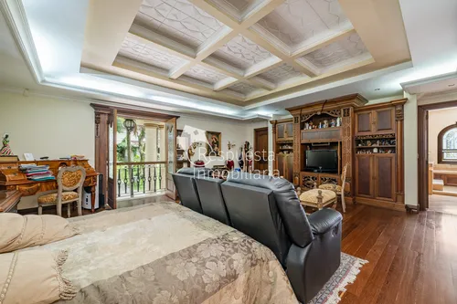 Vendo Hermosa Casa En El Poblado - Como Vivir En Una Finca.