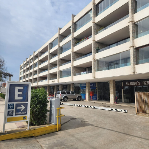 Arriendo Local Comercial En Playa La Boca De 50mt2