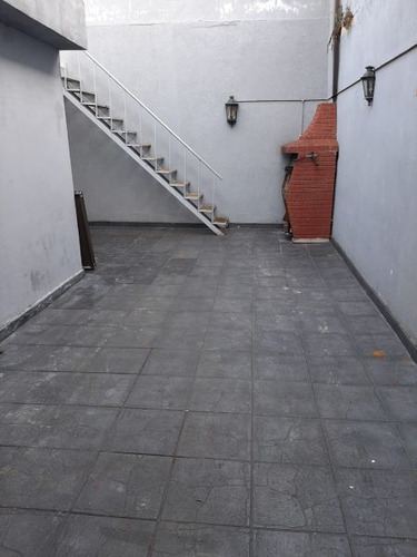 Casa En Venta En Mataderos