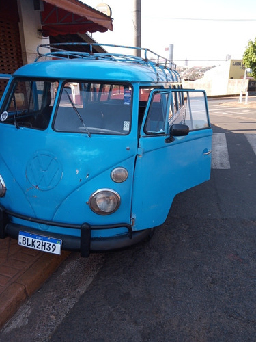Imagem 3 de 15 de Volksvagem Kombi