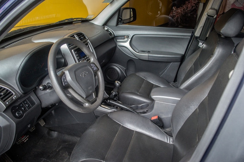 Imagen 14 de 15 de Chery Tiggo 2013 2.0 F2 Luxury 4x4 138cv Nai