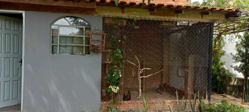 Imagem 6 de 13 de Casa Cháraca Elias Fausto Bela Vista Com Piscina Edícula