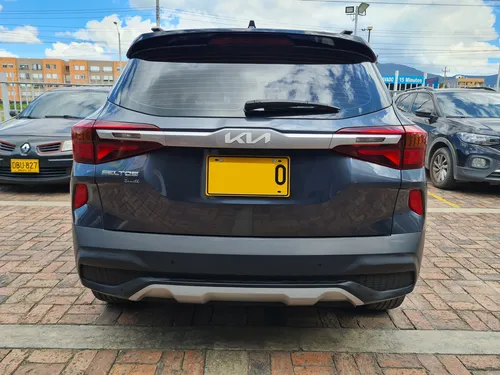 Kia Seltos Zenith 1.6cc AT AA 4X2