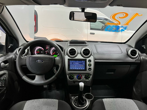 Ford Fiesta Sedan CLASS 1.6