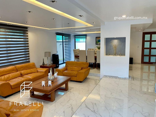 Casa En Venta En Loma De Vallescondido