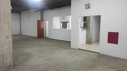 Imagen 7 de 16 de Galpón En Alquiler De 700 M2 Carrizal