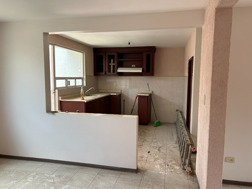 Vendo Casa En Toluca A 7 Minutos Plaza Galerías, Dy