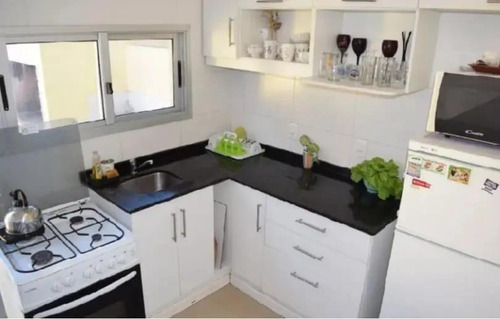Vendo Casa Duplex Luminosa 2 Dorm, Estufa Leña, Maldonado