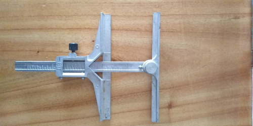 Escuadra Combinada Para Marcado Y Corte De Ceramica