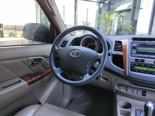 Toyota Hilux SW4 3.0 I Srv At C/cuero 4x4 (2009)