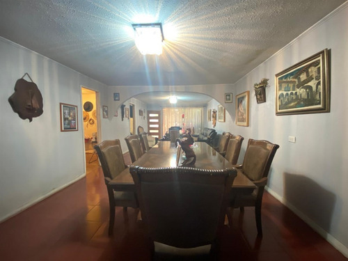 Casa En Venta De 13 Dorm. En Colina