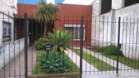 Casa  En Venta Ubicado En Quilmes Oeste, Quilmes, G.b.a. Zona Sur