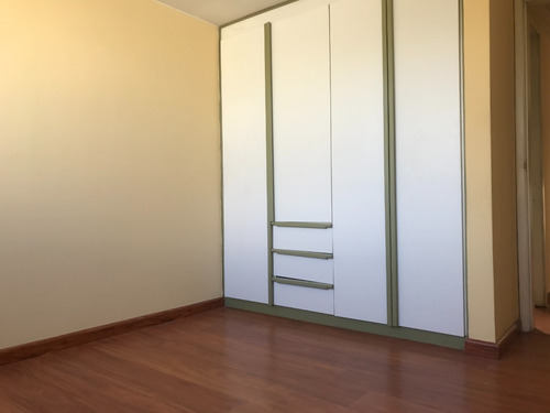 Imagen 9 de 16 de Monteserrín. Arriendo Departamento 3 Dormitorios Con Parqueadero Cubierto. Cerca Udla Y Ecopark.