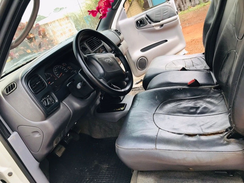 Imagem 4 de 11 de Dodge Dakota 2.5l Sport