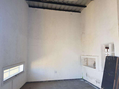 Vendo Permuto Financio Recibo Vehiculo Local Y Vivienda 1 Dor San Felipe / Jose I. Diaz