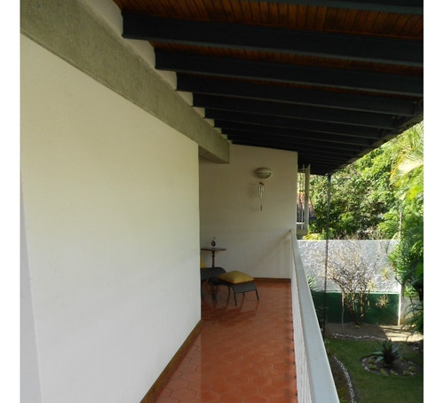 Imagen 26 de 30 de Venta Casa 2 Niveles, Hermosa, Cómoda, Impecable. Calle C Tepuy Caurimare.