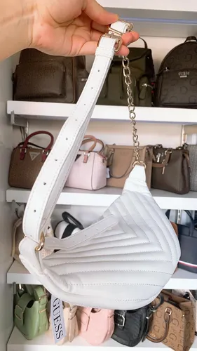 Cangurera guess blanca new arrivals
