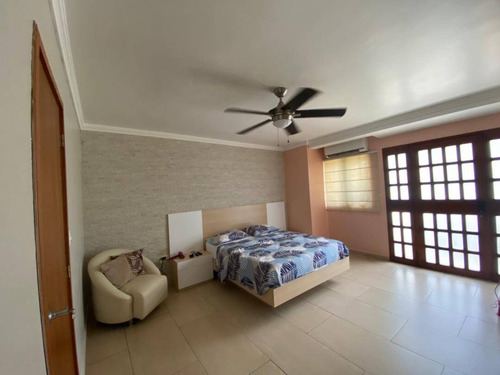 Imagen 12 de 14 de 156464 Miriela Rodríguez 04144815647 Venta Townhouse Conj. Marsella