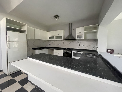 Venta De Casa En La Unión, Barrio El Trebol, Ezeiza
