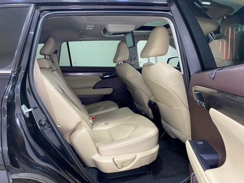 Toyota Highlander 3.5 Limited Panoramic Roof At