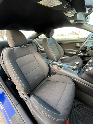Ford Mustang 3.8 Coupe 3.7 V6 At