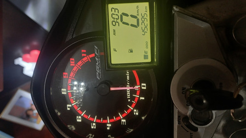 Imagem 5 de 9 de Honda Cb 300 R