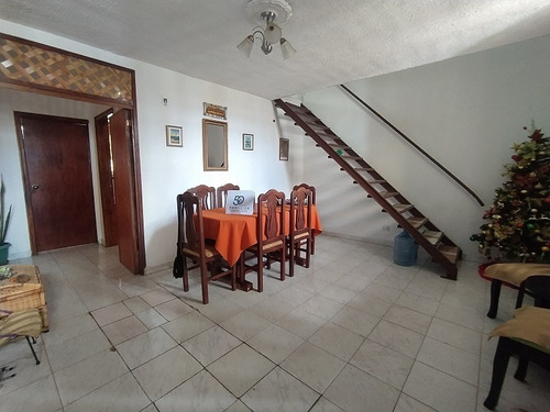 Imagen 3 de 11 de Apartamento Duplex Listo Para Habitar