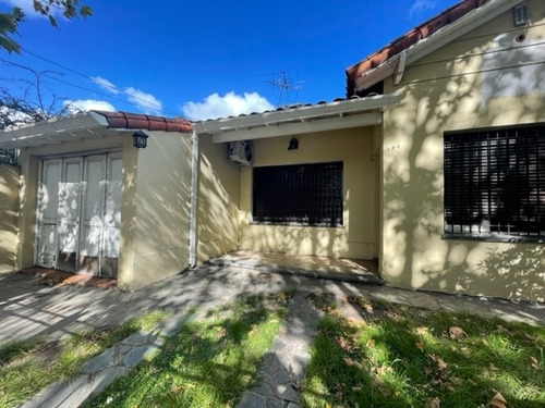 Imagen 2 de 10 de Venta - Casa Comercial - Monte Grande
