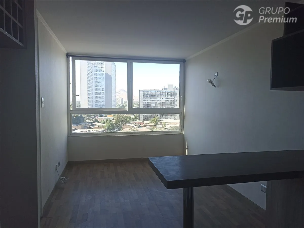 Imagen 4 de 9 de Departamento En Venta De 1 Dormitorio En Estación Central