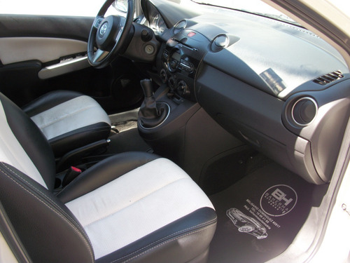 Imagen 9 de 15 de Mazda 2
